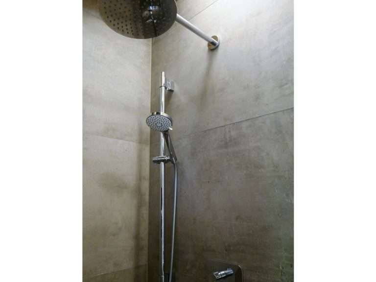 dusche-im-badezimmer